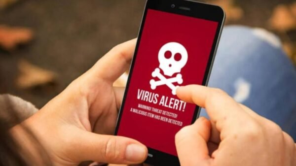 Alertan sobre aplicaciones maliciosas en Google Play que roba datos personales y bancarios