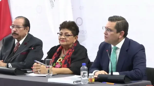 ¿Qué pasó con el piloto que entregó a 'El Mayo' en EU? FGR da detalles