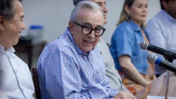 Asegura el PRI que reaparición de Rocha Moya es por presión pública