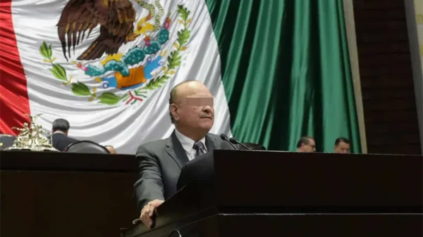 UIF congeló cuentas de Ruffo Appel, afirma su hija