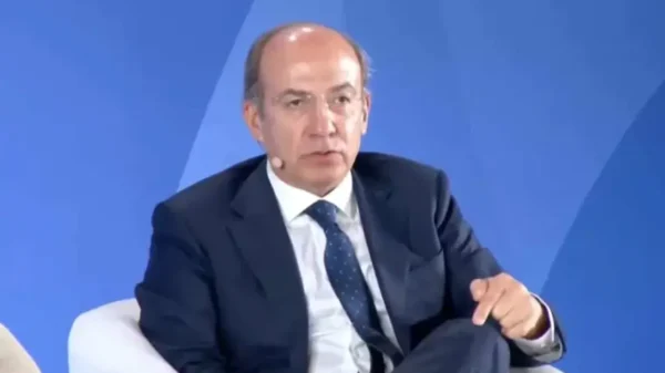 Exhibe Sheinbaum "doble discurso" de Calderón en caso del ex gobernador de Baja California