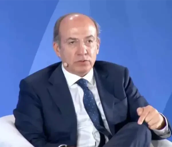 Exhibe Sheinbaum "doble discurso" de Calderón en caso del ex gobernador de Baja California