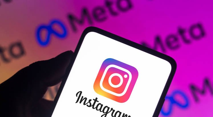 Meta retira una función de IA por críticas relacionadas con la privacidad