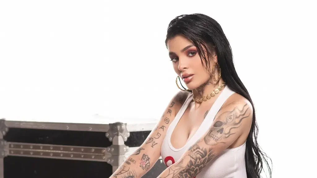 Acusan a Karely Ruiz de 'inventar' asalto en su casa ¿Qué responde la influencer?
