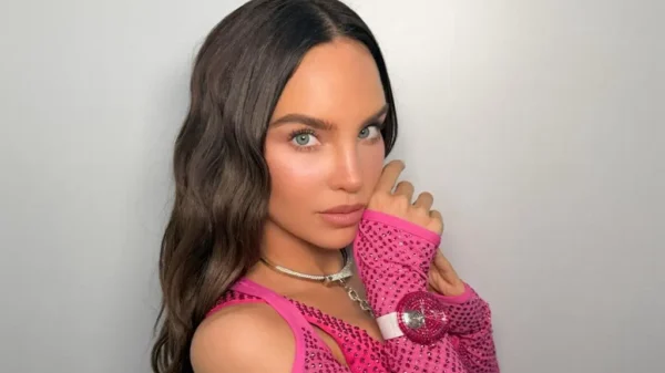 Belinda encabeza la lista de 'Los 50 más bellos' de People en Español