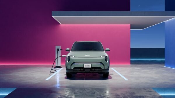 Kia arranca comercialización en México del EV3 2027