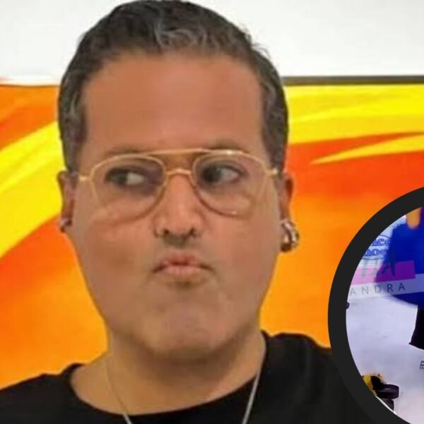 Aldo Rendón deja caer extraño objeto de su ropa en LCDLFM y lo intenta esconder; ¿era un vape?