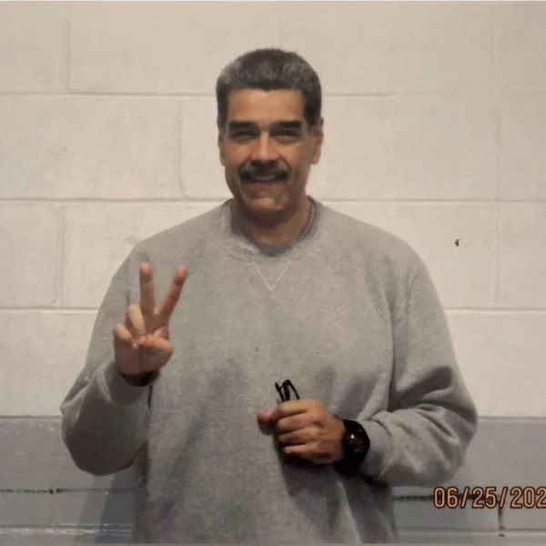 Desde una cárcel de Nueva York, Maduro reaparece con mensaje de “amor y esperanza”