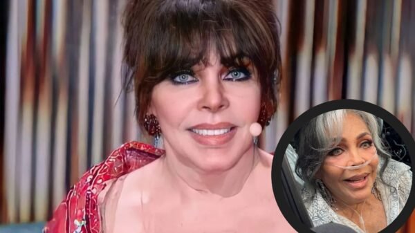Verónica Castro llega con oxígeno a la graduación de Cristian Castro
