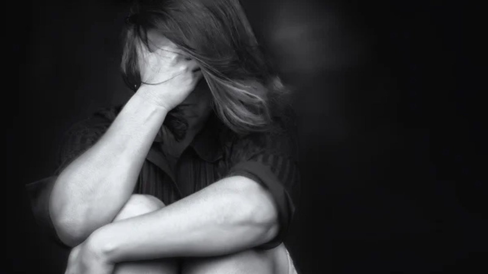 Querida actriz y conductora revela cuánto puede ver y teme perder completamente la vista