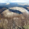 Tras sismo de 7.4 volcán Puracé en Colombia despierta; obliga el cierre temporal de aeropuerto