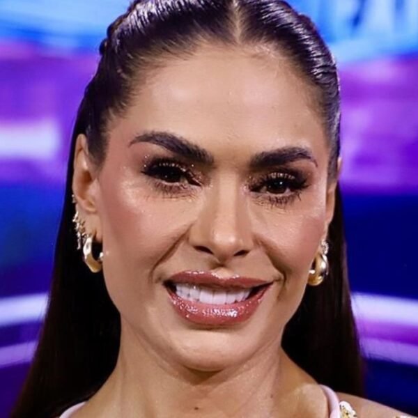 Galilea Montijo se burla de su propia cara y lanza inesperada pregunta: “¿Iríamos al mismo?”