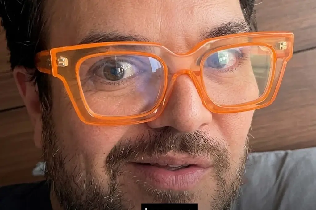 Filtran foto de Aleks Syntek sin 'chuchuluco'... ¿Es o no es?