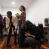 Sheinbaum revela que recicla su ropa: modifica prendas y evita recurrir a grandes firmas