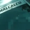 Captan a taxista de Comalcalco en conductas inapropiadas a bordo de unidad en la vía pública