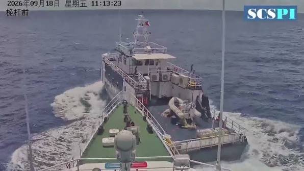 Barco panameño choca contra pesquero chino y provoca su hundimiento cerca de Singapur