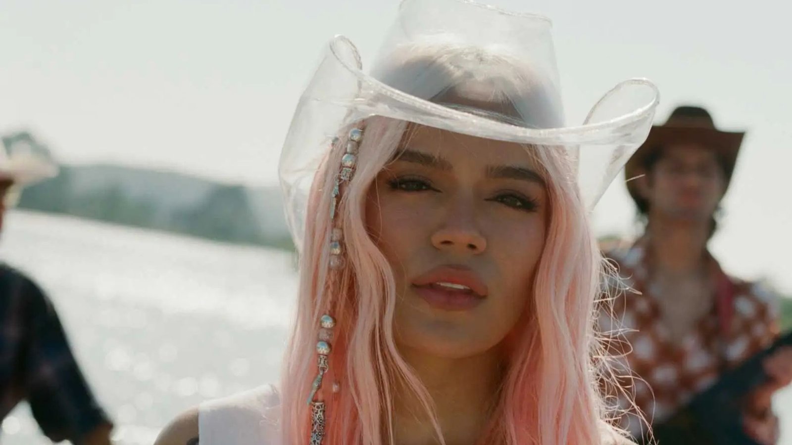 Karol G desata polémica por nominación a Mejor Canción Regional Mexicana en los Latin Grammy
