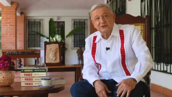 Oposición ahora controla las redes sociales: AMLO critica plataformas digitales