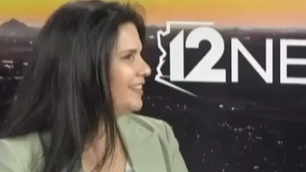 Incómodo momento de Luisito Comunica en televisión: hace una broma y la conductora responde así