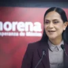 Morena arremete contra Fox y Calderón; los llama traidores a la democracia