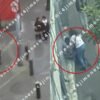 Mujer duerme a abuelito con chocolate y lo termina robando en pleno centro de CDMX