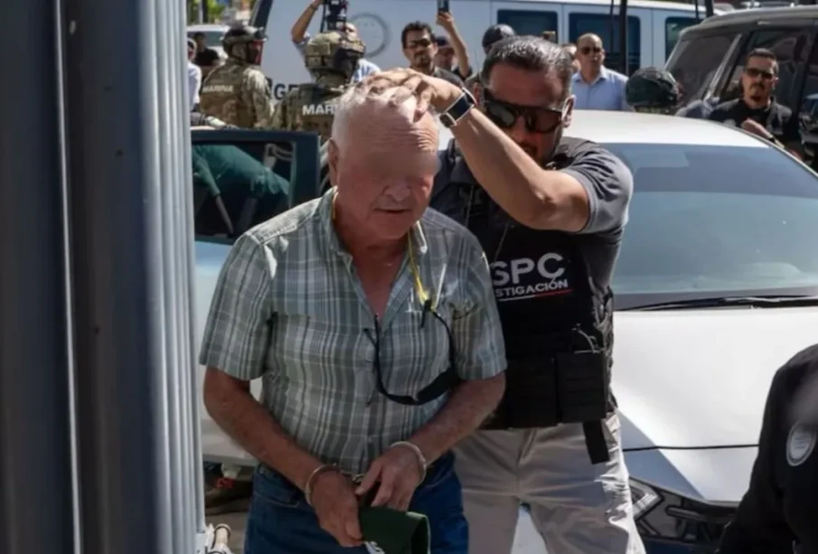 FGR asegura tener pruebas contundentes contra Ernesto Ruffo por red de contrabando de combustible