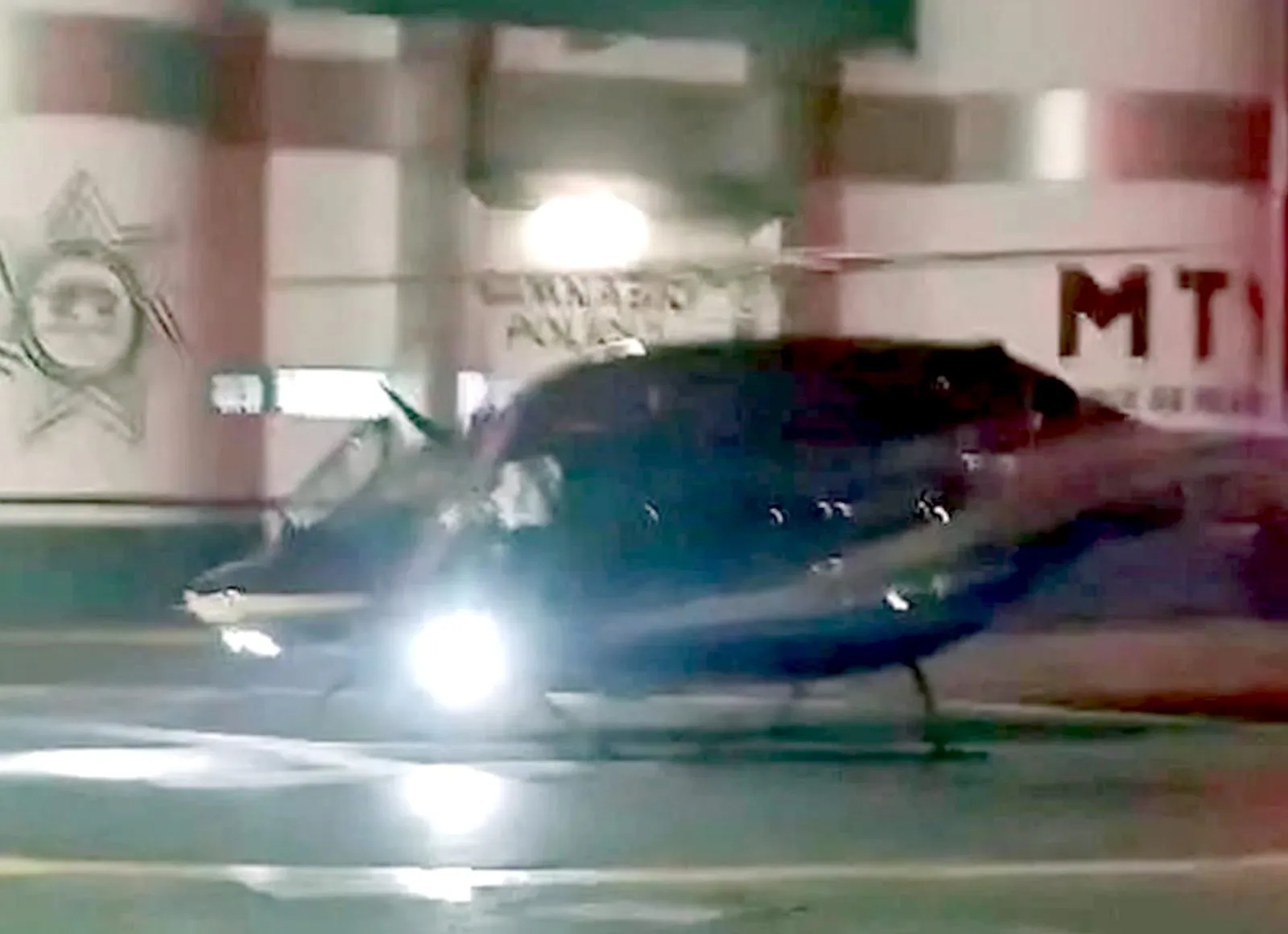 Adrián de la Garza se mueve en el helicóptero de empresarios inmobiliario de Monterrey