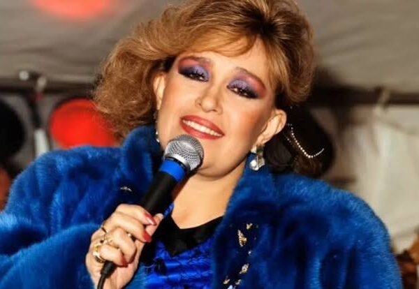Hospitalizan a Lucha Villa: reportan que la cantante atraviesa delicados problemas de salud