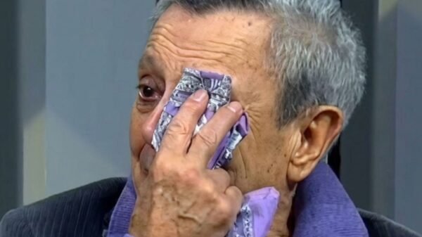 César Bono volverá al quirófano tras cirugía en el ojo: esta es la fecha